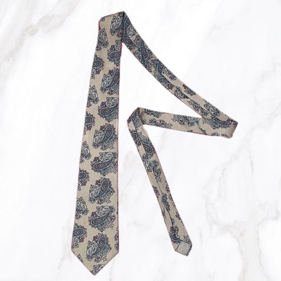 Dior Other - Vintage Christian Dior Men's Paisley 100% Silk‎ Tie, OS